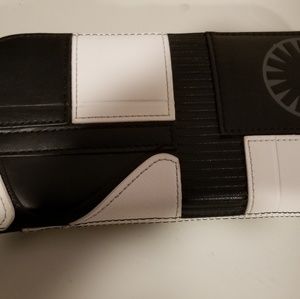 Star wars loungefly executioner wallet